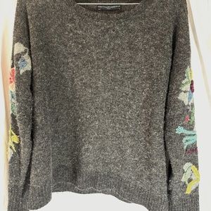 Embroidered grey alpaca sweater